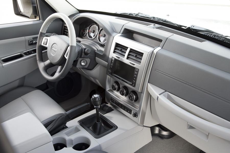 Jeep Cherokee 2008 года  (фото 158 из 161)